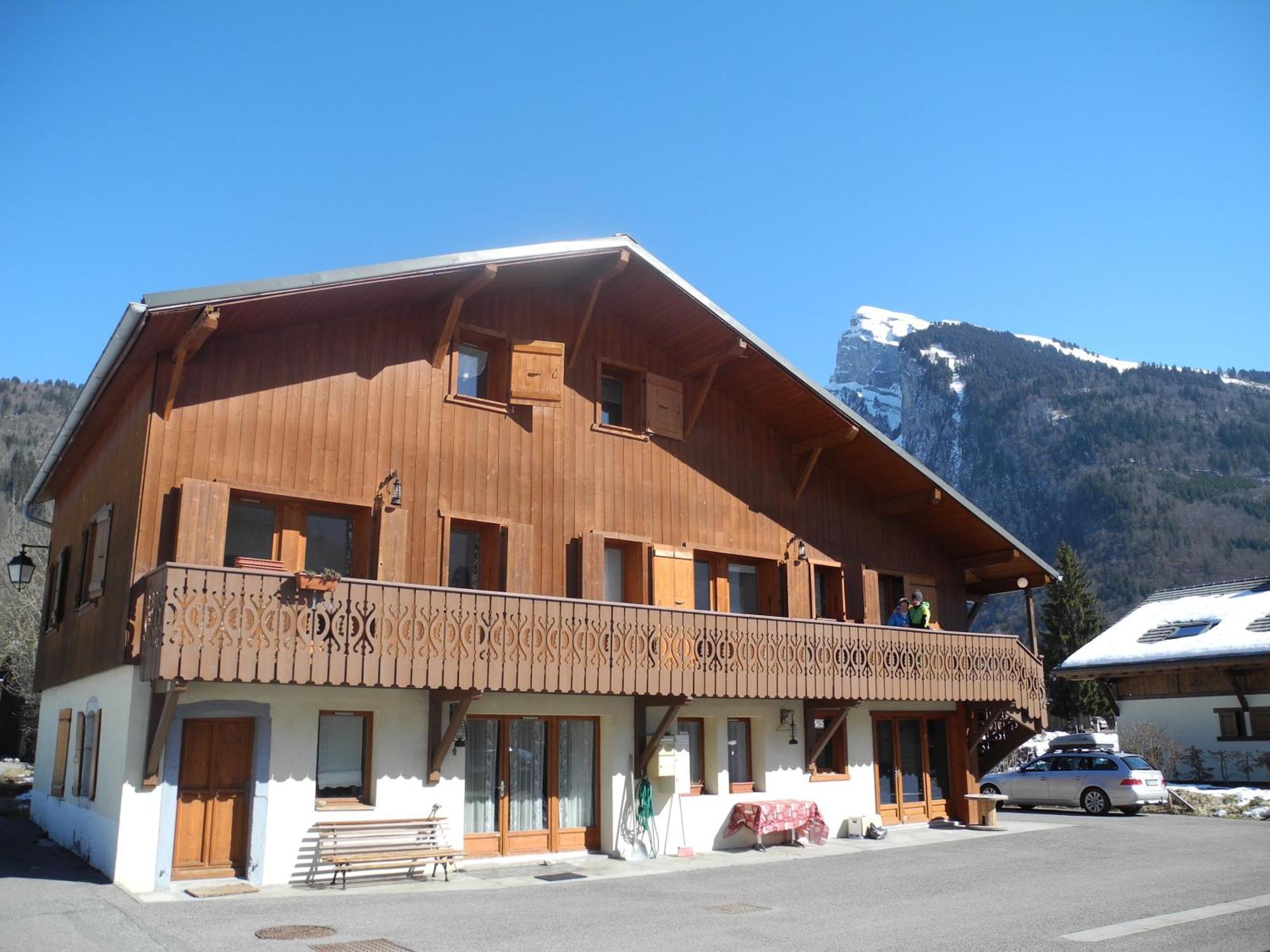 Particulier Loue 2 Appartements Communicants Dans Chalet A Samoens Jusqu A 16 Couchages Samoëns Extérieur photo