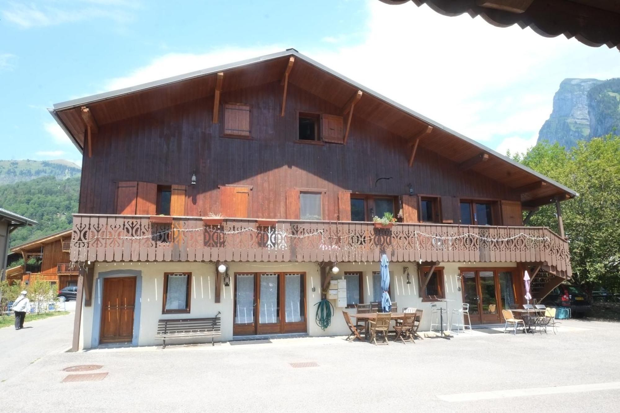 Particulier Loue 2 Appartements Communicants Dans Chalet A Samoens Jusqu A 16 Couchages Samoëns Extérieur photo